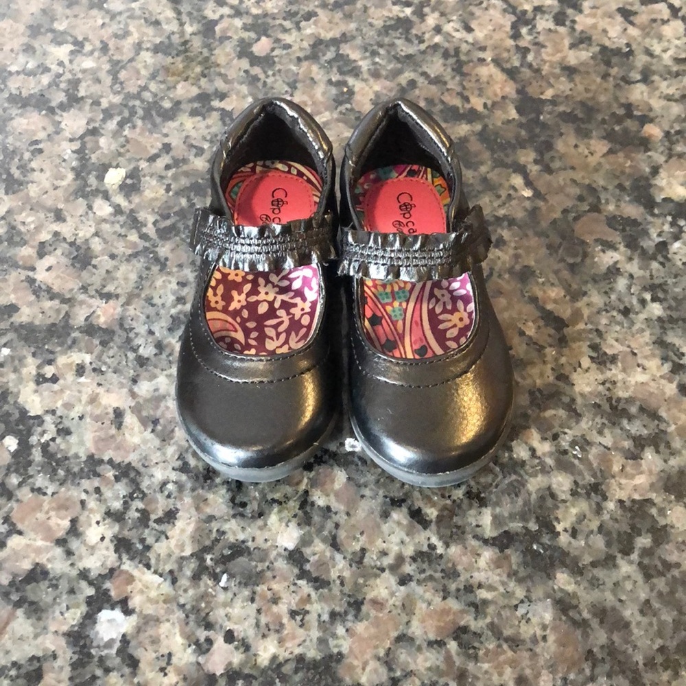 Black dress shoes toddler size 6